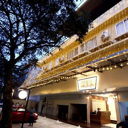 Hotel Nest Residency à Kozhikode Extérieur photo
